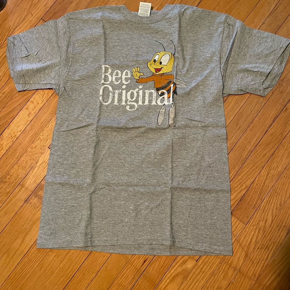Fruit of the Loom Gray Bee Original Tee